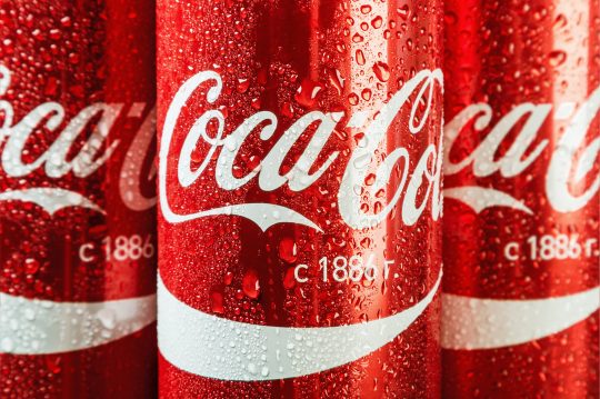il-marchio-intramontabile-e-riconoscibile-della-coca-cola-come-e-nato